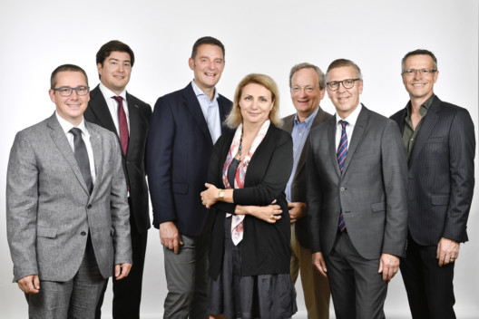 The new Board of European Bioplastics (from left to right): Erwin Lepoudre (Kaneka), Henri Colens (Braskem), Stefano Facco (Novamont), Mariagiovanna Vetere (NatureWorks), Michael von Ketteler (BASF SE), Peter Brunk (BIOTEC), and François de Bie (Total Corbion PLA). © European Bioplastics