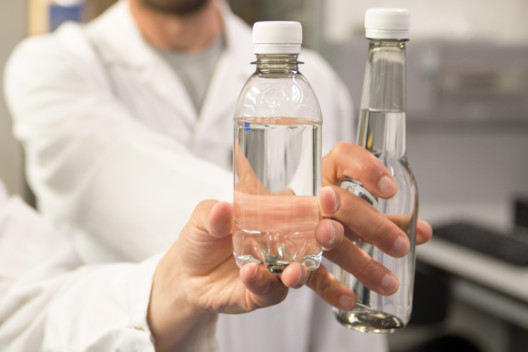 Test bottles made from PEF (c) Synvina